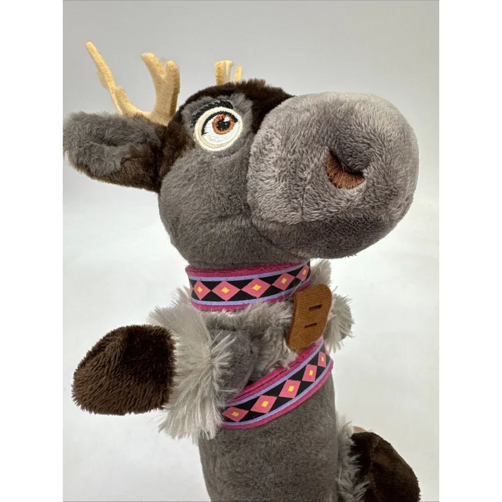 Disney Frozen II Sven Reindeer Small Plush Stuffed Animal ‎ 12
